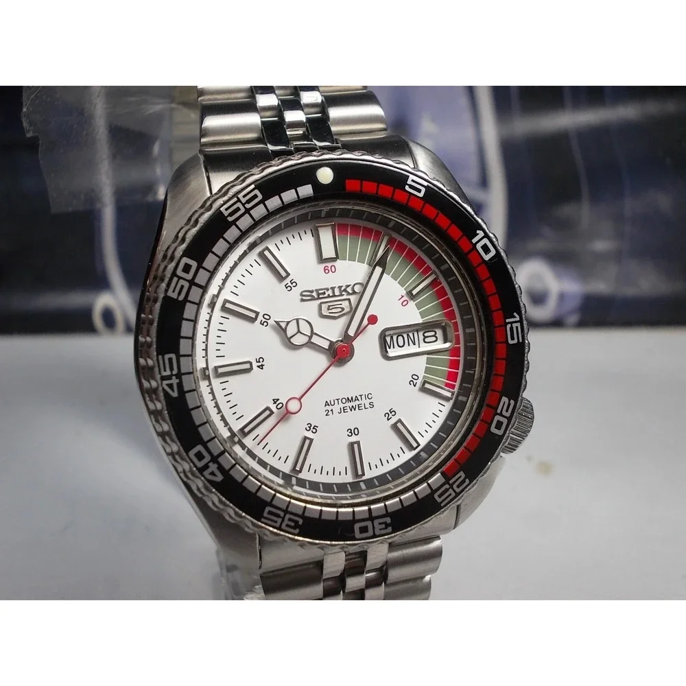 SEIKO 150M DAY/DATE DIVERS AUTO MENS WATCH 6309-729A 'WHITE SEIKO 5' (SN 742885)